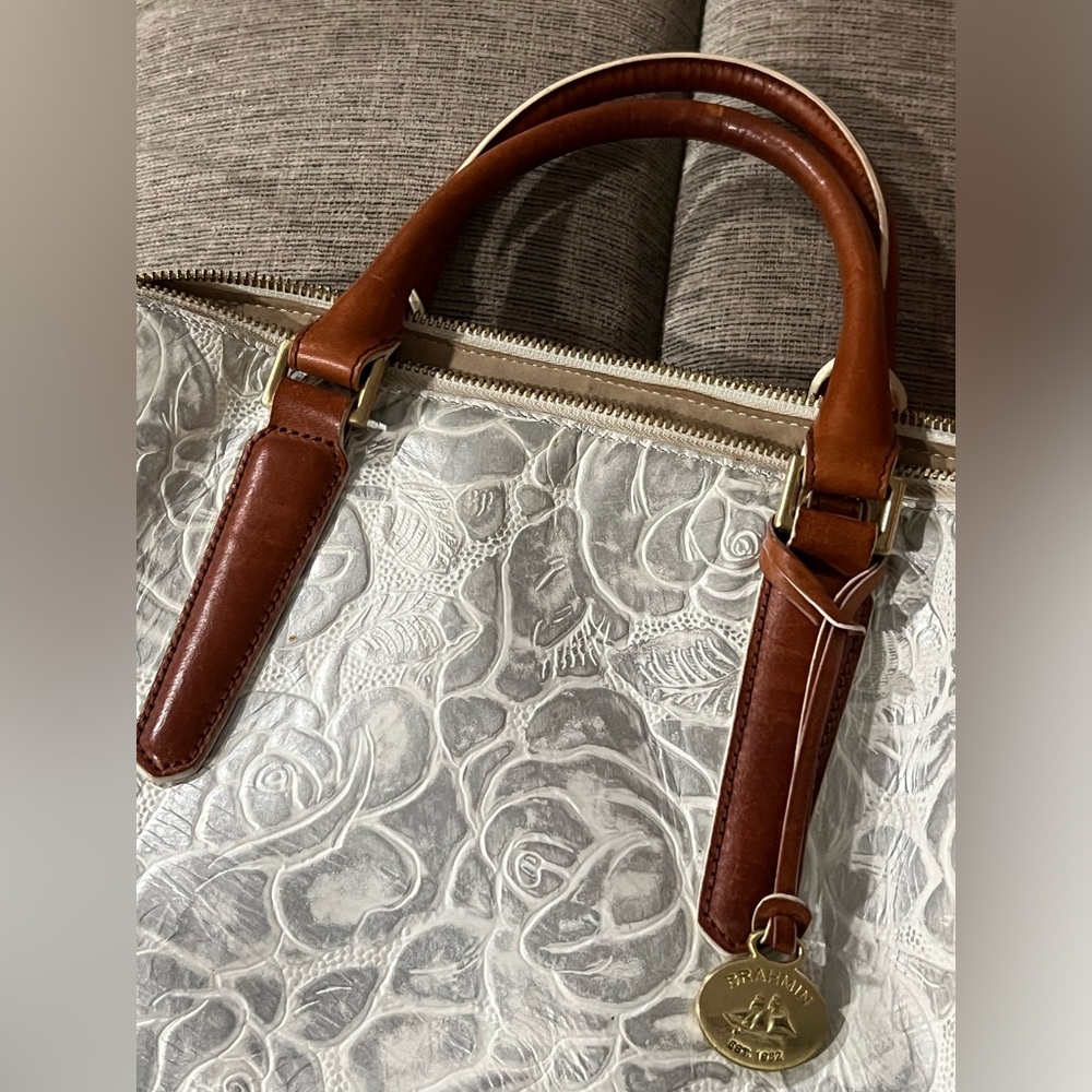 Brahmin Bag - Picture 6 of 8